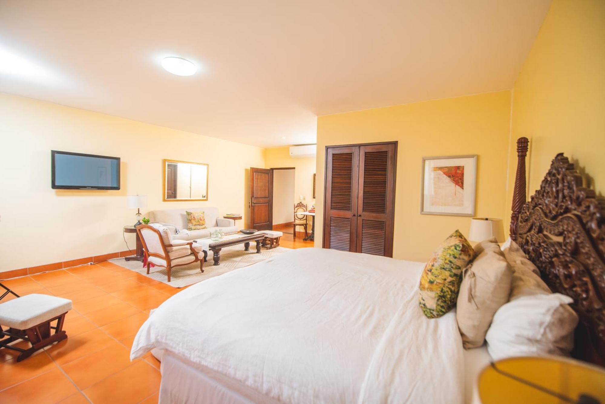 Hotel Los Portales Chinandega Exteriér fotografie