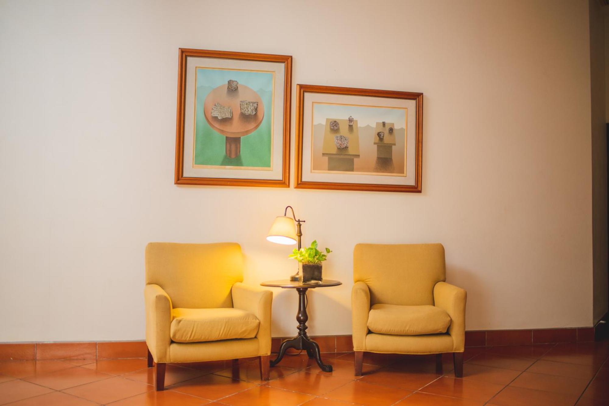 Hotel Los Portales Chinandega Exteriér fotografie